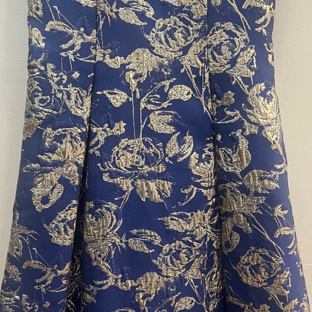 Aidan Aiden Mattox jacquard fit and flare sleeveless V-Neck long gown - Picture 4 of 8